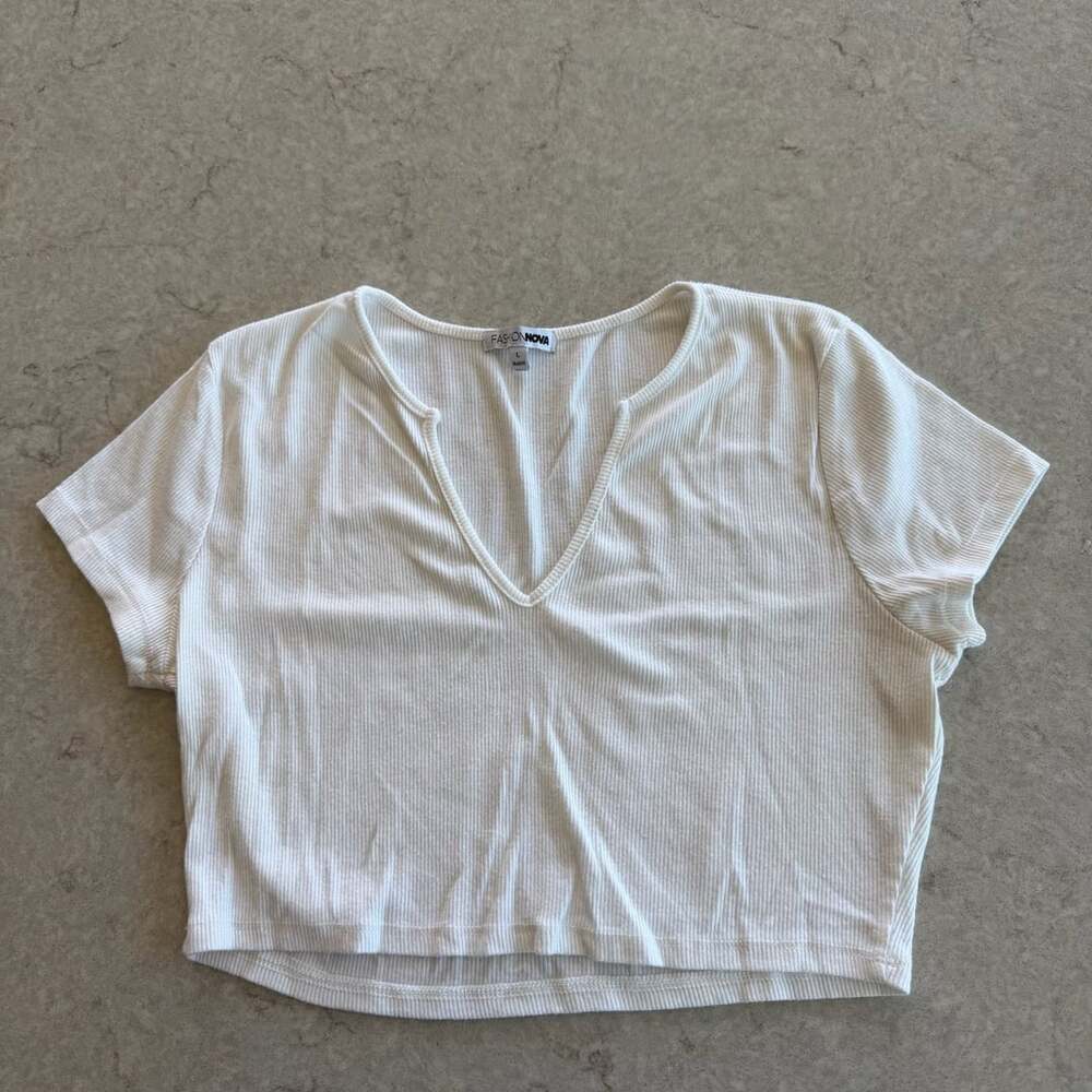Fashion Nova White Ribbed V-Neck Short Sleeve Crop Top